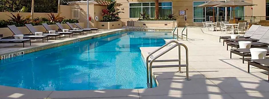 Hyatt Place Miami Airport East