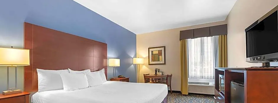 Best Western Plus Covered Bridge Inn