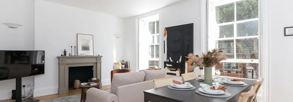 Generously Large 1 Bedroom Apartment in Farringdon