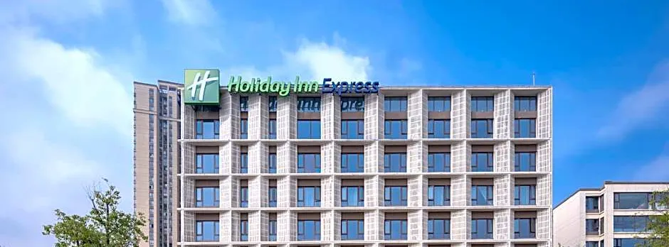 Holiday Inn Express Chongqing Ciqikou Ancient Town By IHG