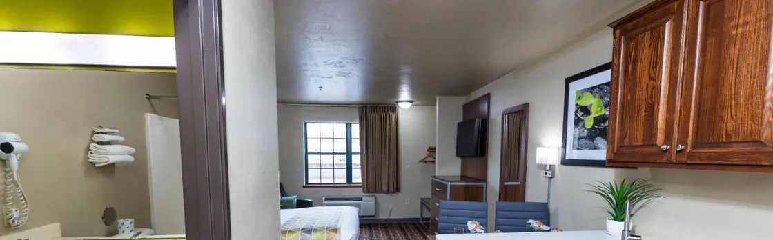 Extended Stay Airport Hotel