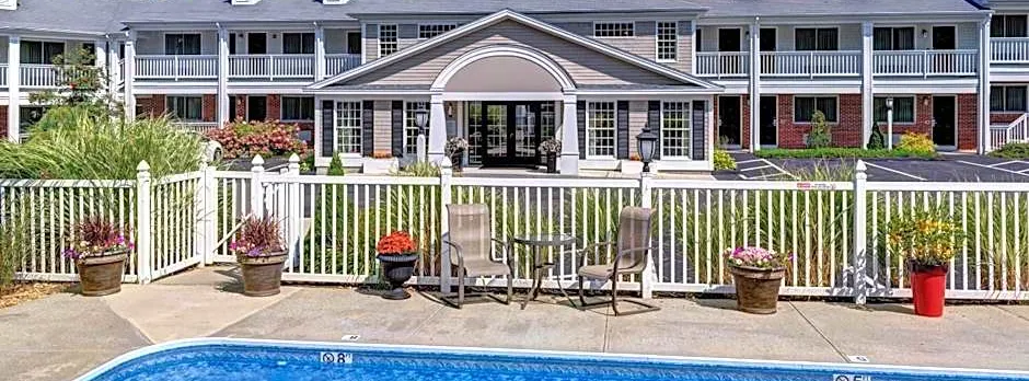 Port Inn & Suites Kennebunk, an Ascend Collection Hotel
