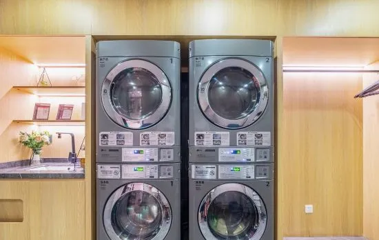 Home Inn (Hangzhou Downtown Wulin Square Branch)
