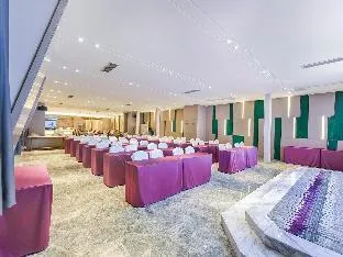 Lavande Hotel Chongqing Jiefangbei Xiexin Plaza
