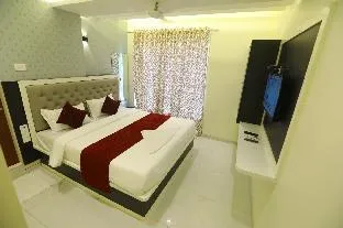 Hotel Samruddhi Comfort Stay - Airoli