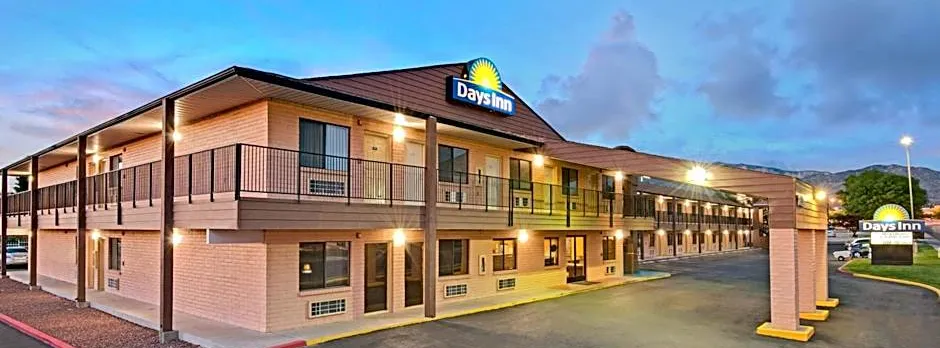 Days Inn by Wyndham East Albuquerque