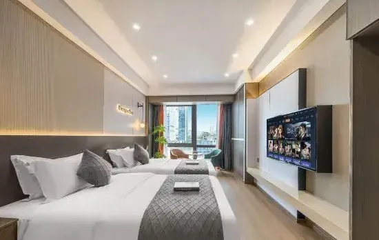 Longyue Hotel (Chongqing Central Park)