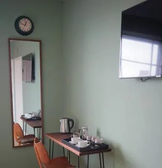 The Alma Taverns Boutique Suites - Room 4 - Hopewell
