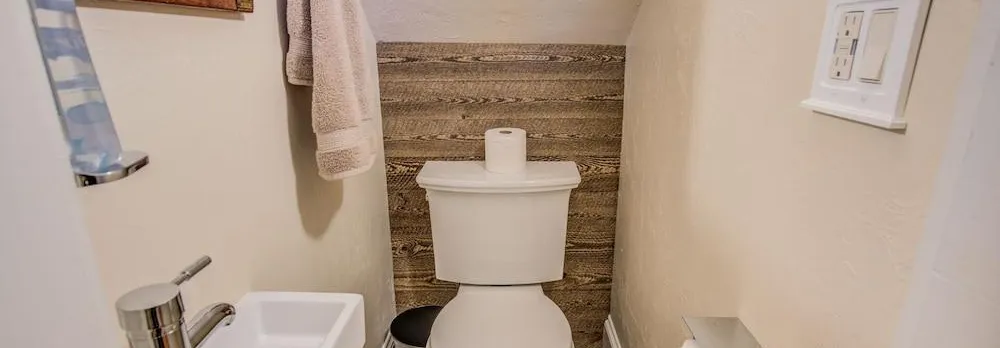 5bddowntown Victorian Charmhot Tub, Firepit