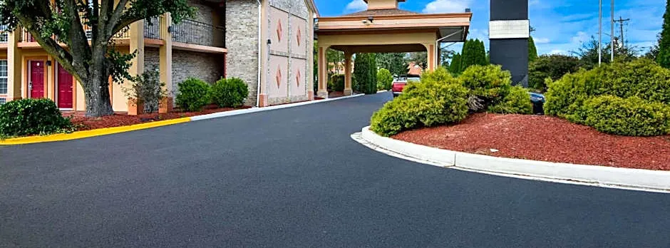 Econo Lodge Princess Anne