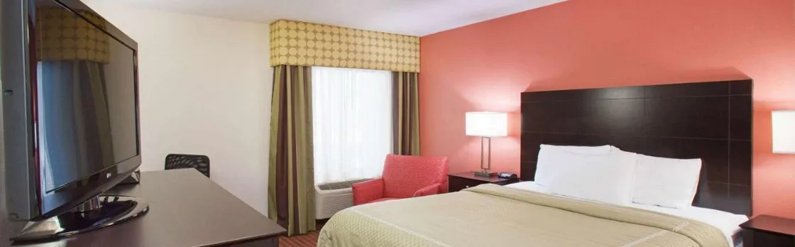 Americinn by Wyndham Johnston Des Moines