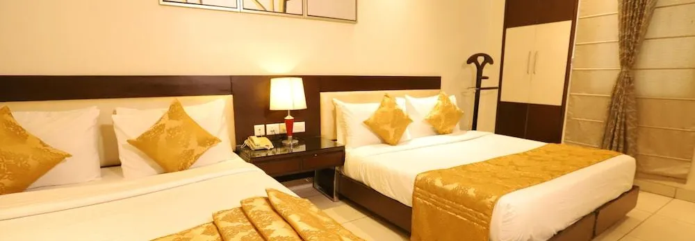Hotel Amrapali Grand