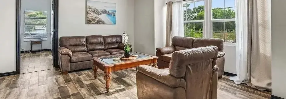 Relaxing Family Retreat In The Heart Of Sebastian 3 Bedroom Home