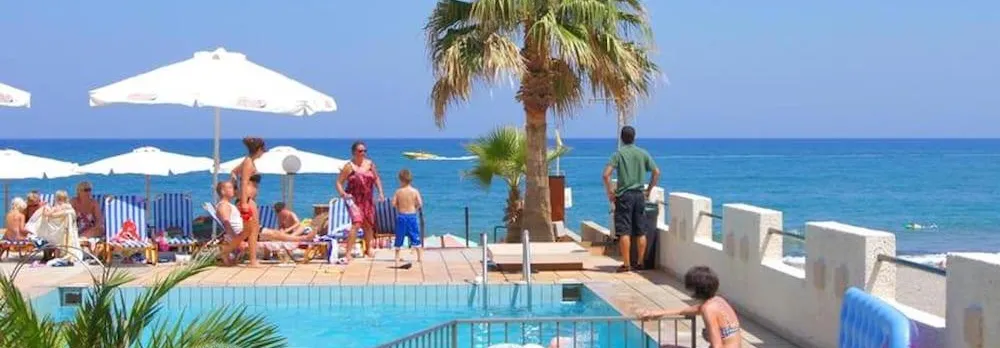 Apartment for 4 Persons, Swimming Pool, Near the Beach