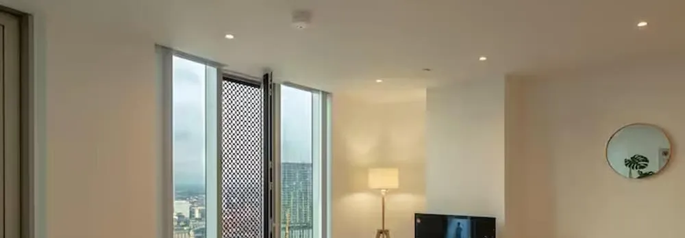2br-sleeps4-parking-central-cityview