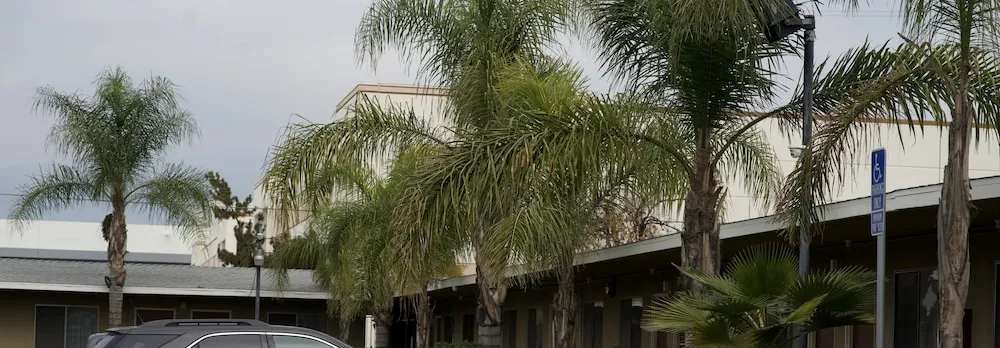 Sands Motel