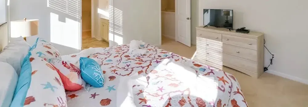 Colorful Myrtle Beach House: 2 Mi to Beaches!