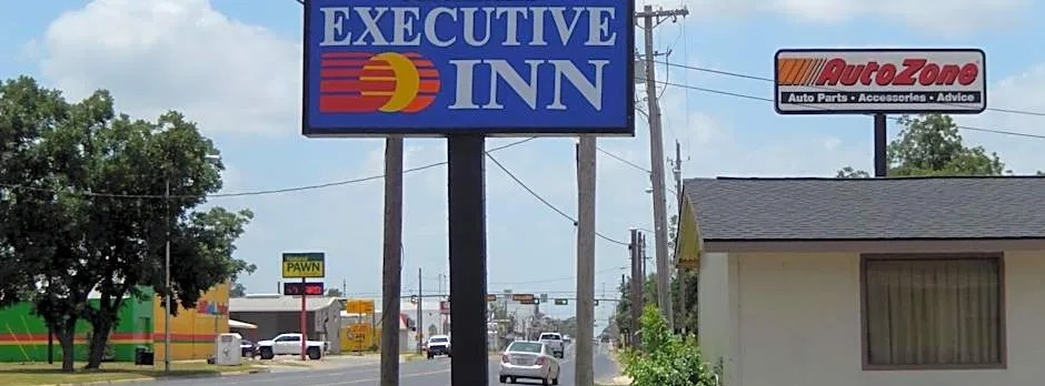 Executive Inn Pearsall