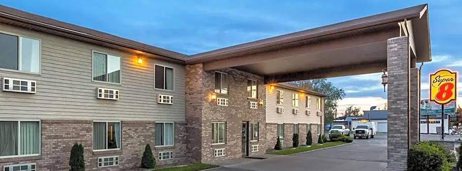 Super 8 by Wyndham Rexburg