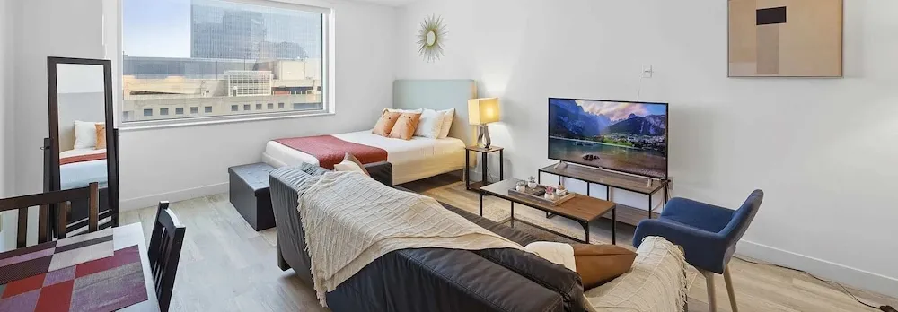 Sleep 4 Stylish Boardwalk Cozysuites Studio