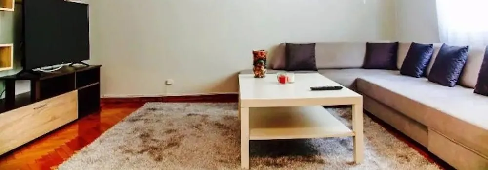 Acropolis Modern House