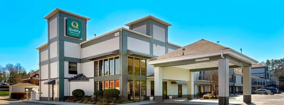 Quality Inn & Suites Matthews - Charlotte