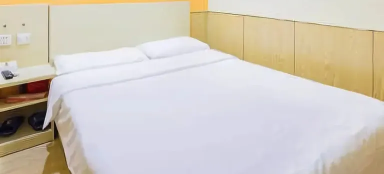 Super 8 Hotel (Beijing Panjiayuan Huawei South Road)