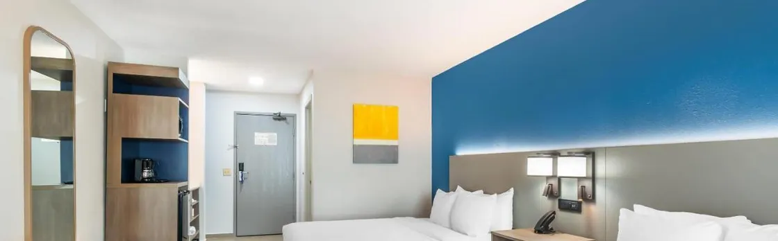 Comfort Inn & Suites St. Louis - Chesterfield