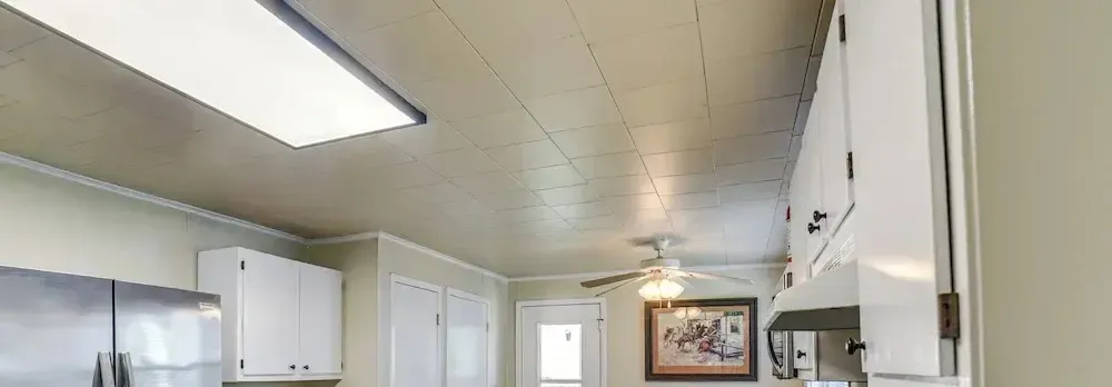Walk to River: Oacoma Home w/ Dog-friendly Yard!