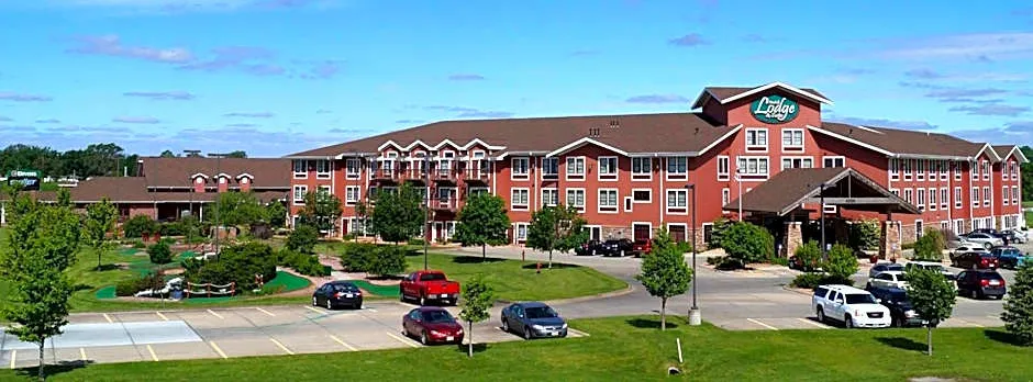 Norfolk Lodge & Suites, an Ascend Collection Hotel