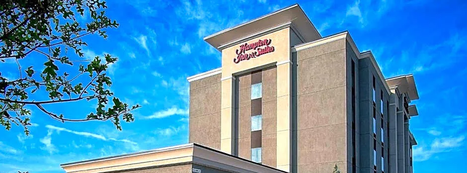 Hampton Inn and Suites Moore