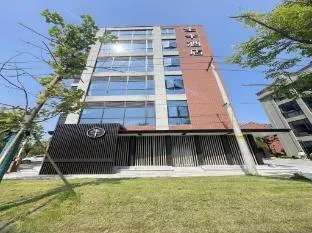 Ji Hotel Shanghai Hongqiao Hub Huaxin