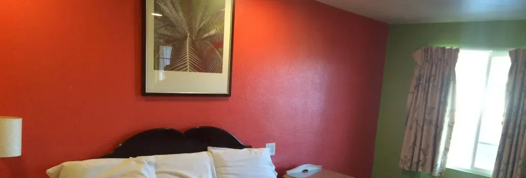 Long Beach Motel