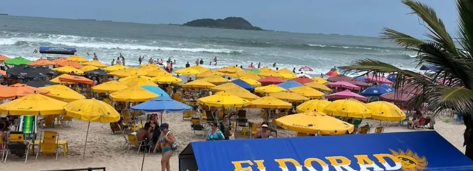 Apartamento Pe Na Areia Praia Tombo
