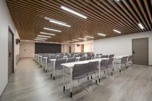 Hanting Hotel Chongqing Yangjiaping Pedestrian Street Mixc