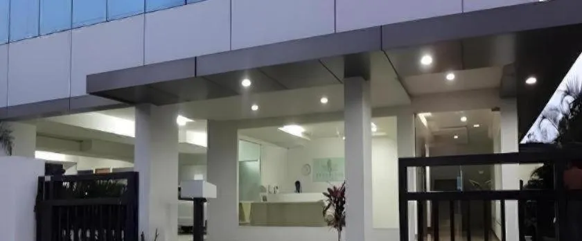 Sybaritic Suites
