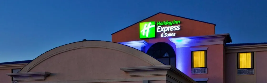 Holiday Inn Express & Suites Lake Okeechobee