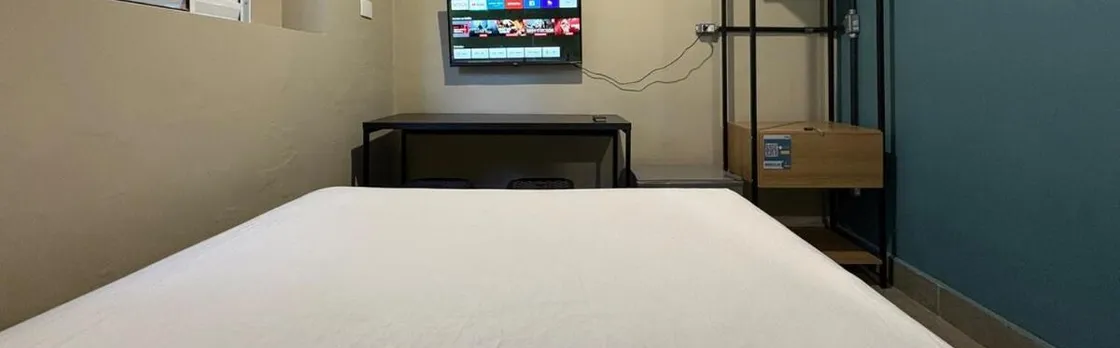 Suite 05 - Hospedagem Guaruja