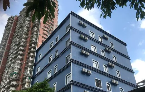 Baowan Hotel (Guangzhou Shangxiajiu Changshou Road Subway Station)