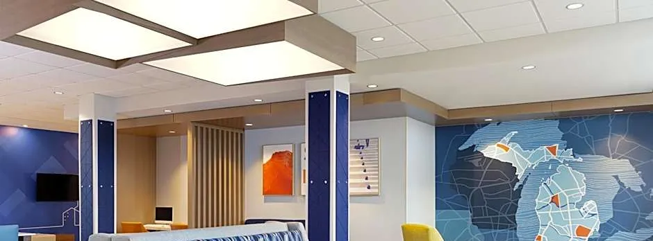 Holiday Inn Express & Suites Clarksville North by IHG