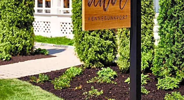 AWOL Kennebunkport