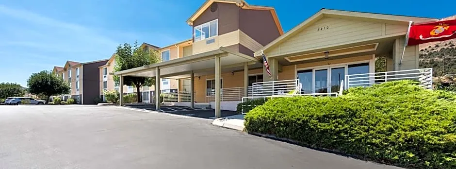 Best Western Topaz Lake Inn