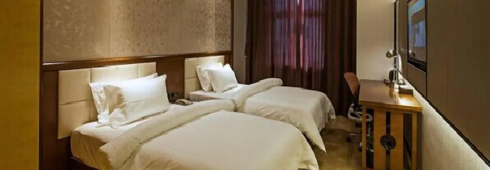 Jinjiang Metroplo Hotel South Railway Station