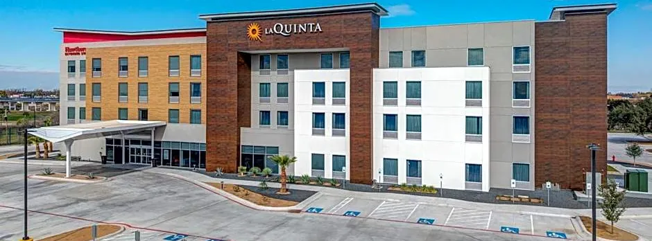 La Quinta Inn & Suites by Wyndham Eagle Pass