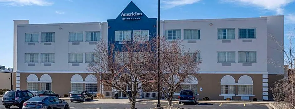 AmericInn by Wyndham Cedar Rapids North