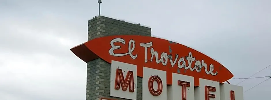 El Trovatore Motel