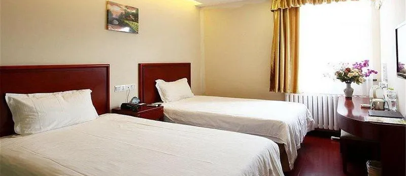 Greentree Inn Shanghai Huaxia East Road