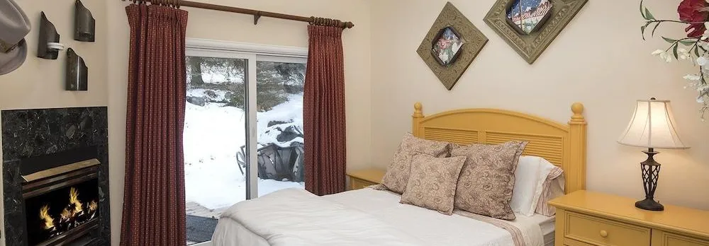 Vermont Road Chalet