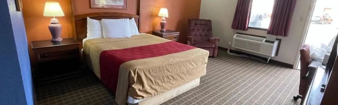 Knights Inn by Capital O Emporia Us 50