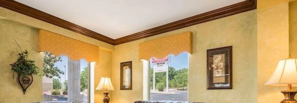 Savannah House Hotel
